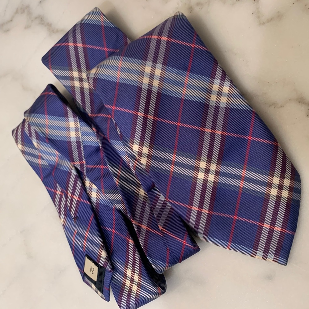Burberry tie blue 100% silk